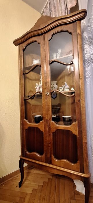Elegancka Witryna Vintage Lite Drewno
