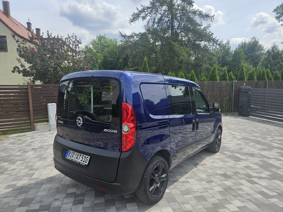 Opel Combo 2015r 1.3 cdti 90km bezywpadkowy