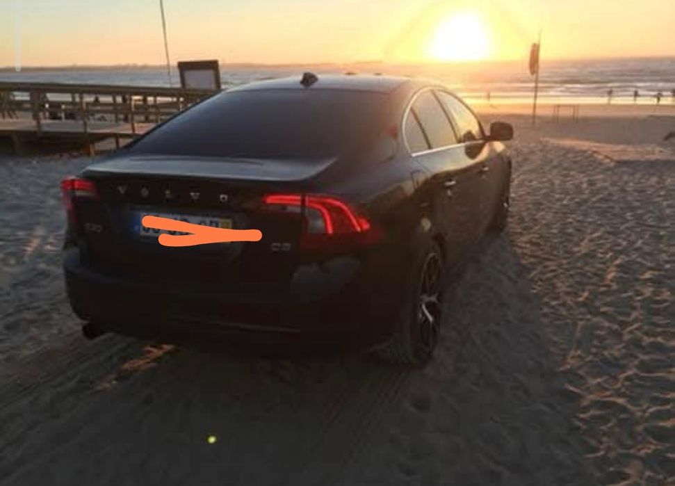 Volvo S60 D3 2.0  175 CV