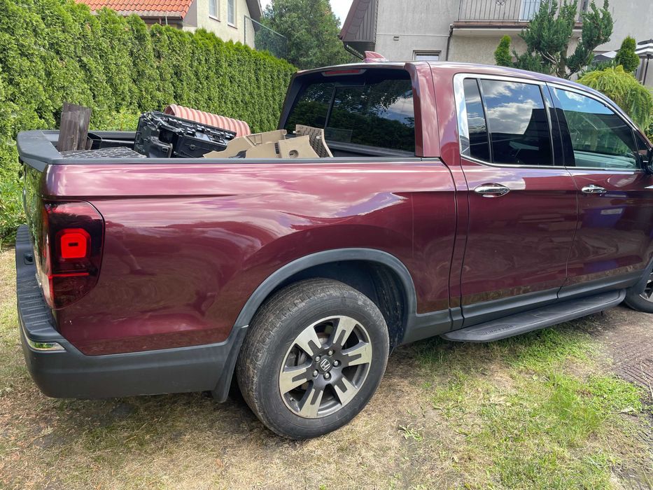 Honda Ridgeline pickup