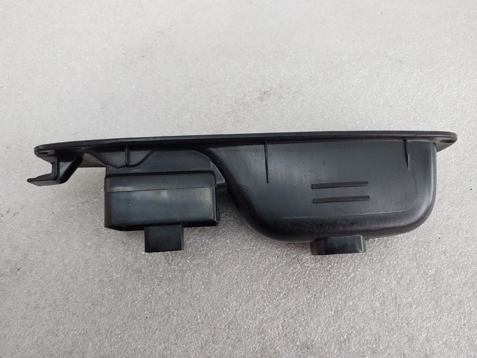 Comando / botão / interruptor vidros trás esquerdo RENAULT Megane IV (