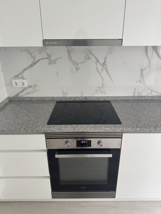 Arrendo T2 em São João da Talha - Loures