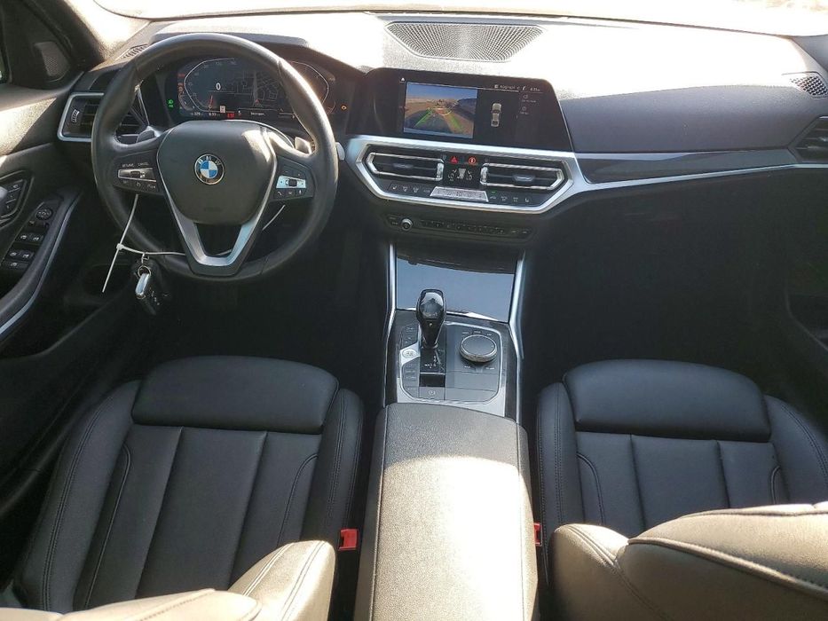 BMW Seria 3 BMW 330i G20