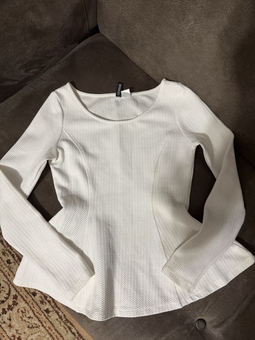 Силуетна кофтинка h&m