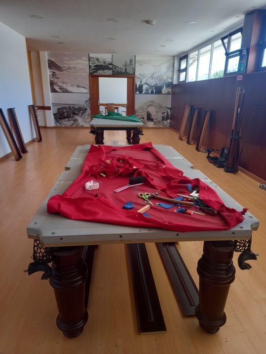 Manutenção de mesas de bilhar/snooker