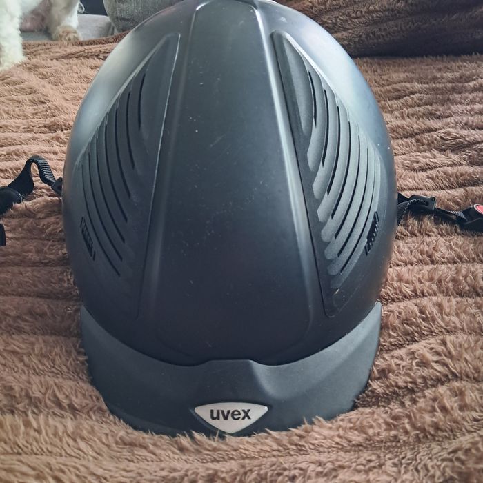 Kask jeździecki toczek