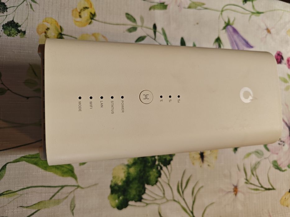 Router Huawei B818-263 + antena 2x14dB