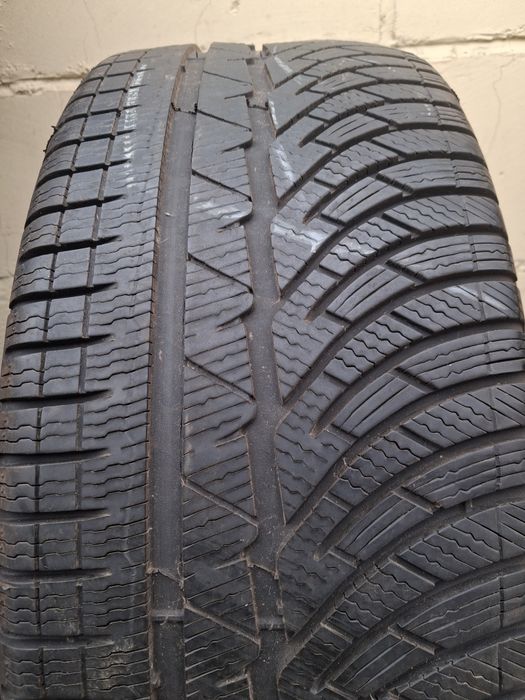 распаровка шины б/у 235/40 r18 MICHELIN Pilot Alpin