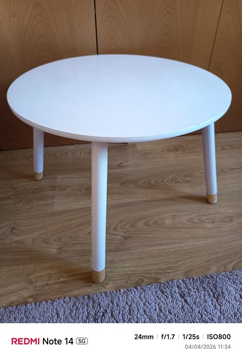 Mesa infantil rosa