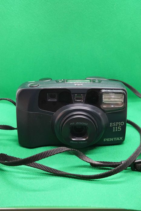 Pentax Espio 115 – Câmara Analógica 35mm com Zoom | Vintage 90s