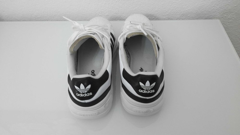 Ténis Adidas originais
