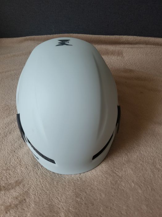 Kask wspinaczkowy simond
