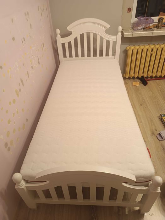 Łóżko dziecięce Lizbona 90x200 + materac Janpol Wenus stan bdb