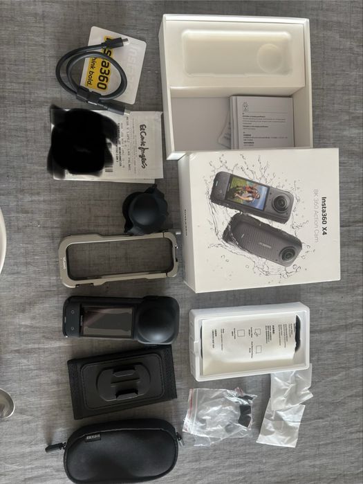 Insta 360x4 nova com garantia