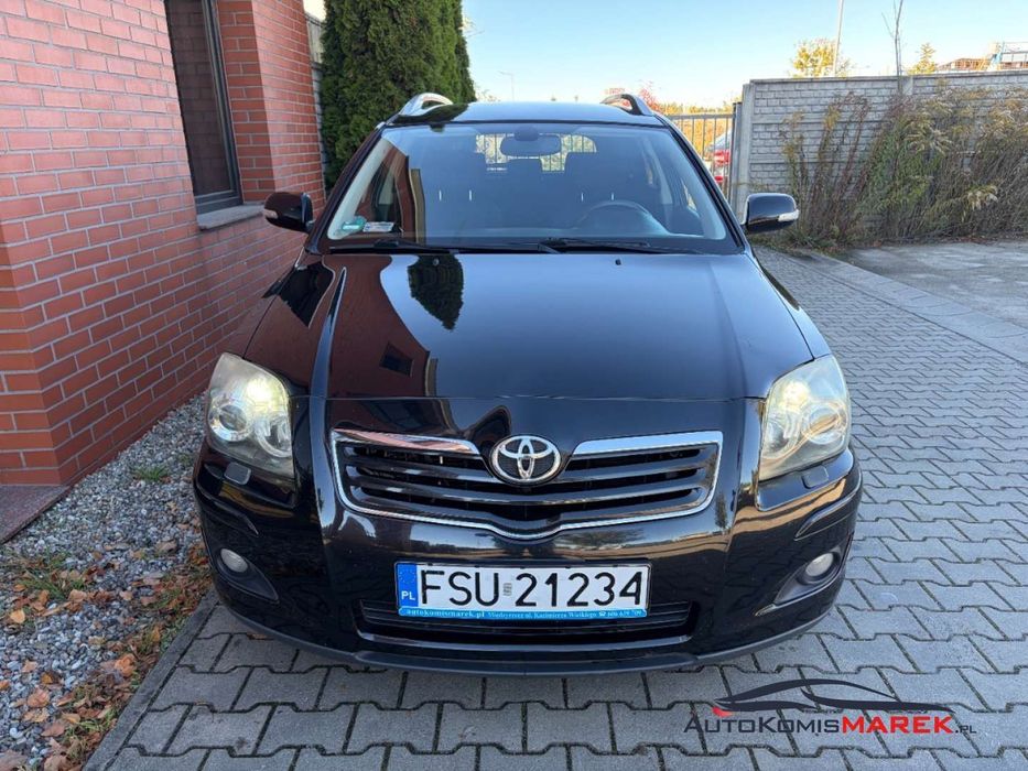 Toyota Avensis 2.0 diesel / 126 KM / zarej w PL / 6 biegów / zadbany /możliwa zamiana