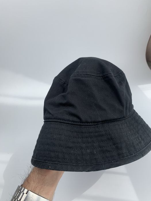 Панама Adidas з вентиляцією