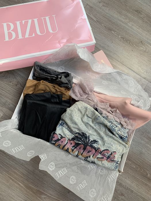 Karton/Paka ubrań rozmiary od XS-M