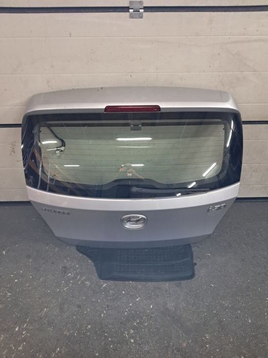 Tylna klapa kompletna hyundai I 30 kod 2r