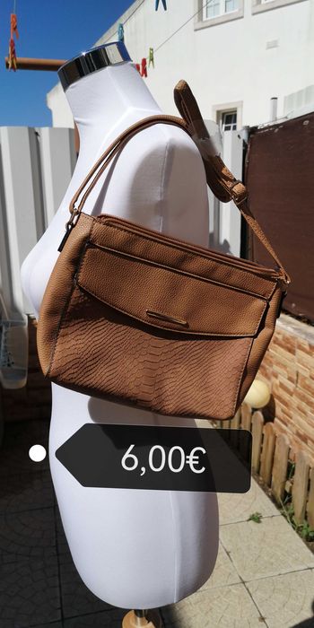 Malas Novas e usadas desde 3 euros