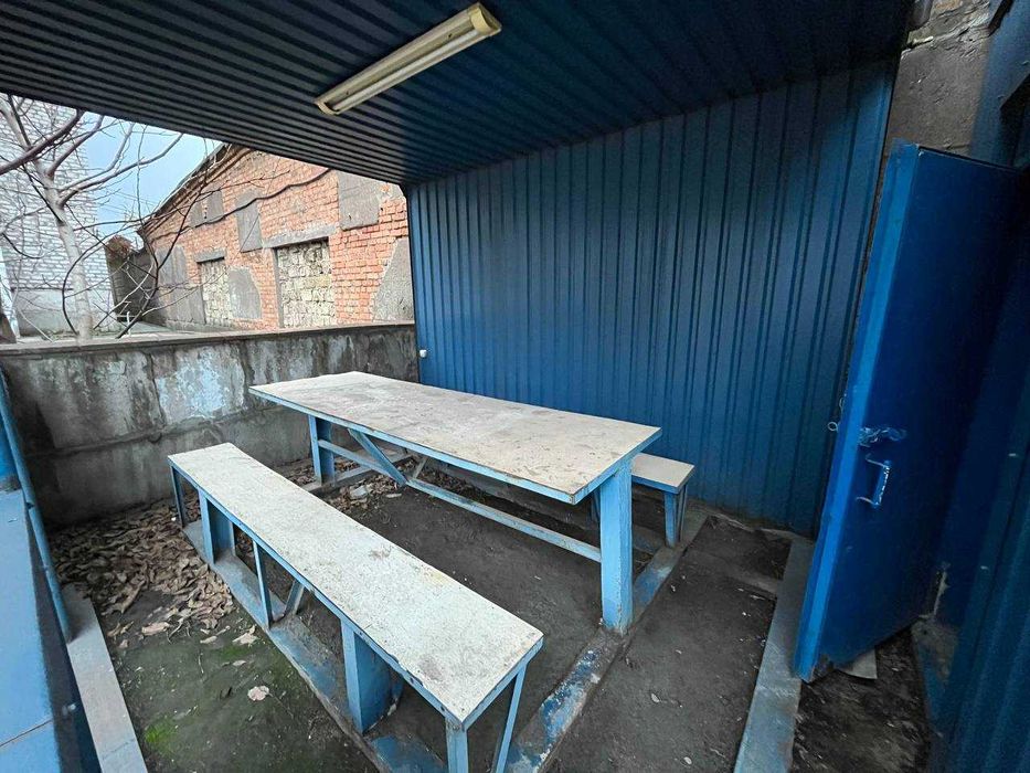 Продаж промбази 2014р Трампарк/ Холодильник