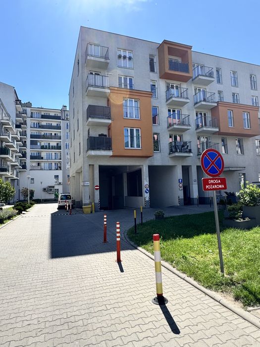 Szerokie miejsce postojowe w garażu podziemnym – ul. Dąbrowskiego, Wrocław - Widok 3