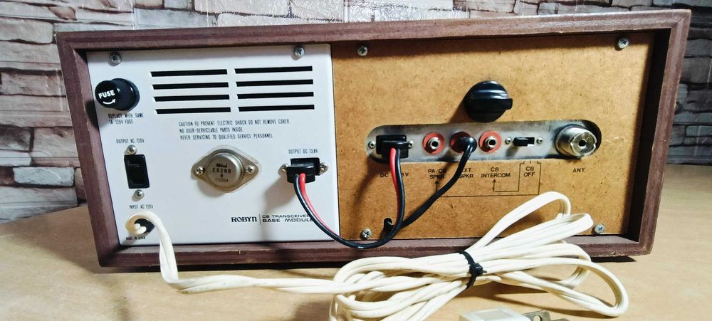 Radio CB Base Robyn SX-7 Impecável.