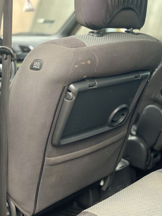 Mazda Premacy 2004року