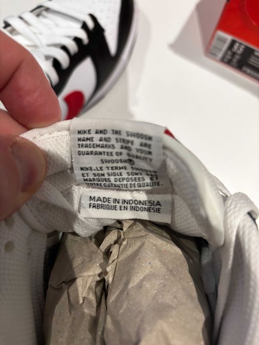 Nike Dunk Low Retro "Red Swoosh Panda" - Tamanho 43 | NOVOS