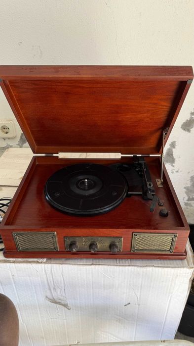Steepletone Norwich Rádio AM/FM e Gira-Discos Retro | Funciona Perfeitamente