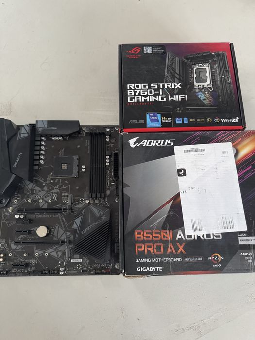 Zestaw 3 płyty główne Asus Rog Strix B760-I Gaming Wifi Gigabyte B550I