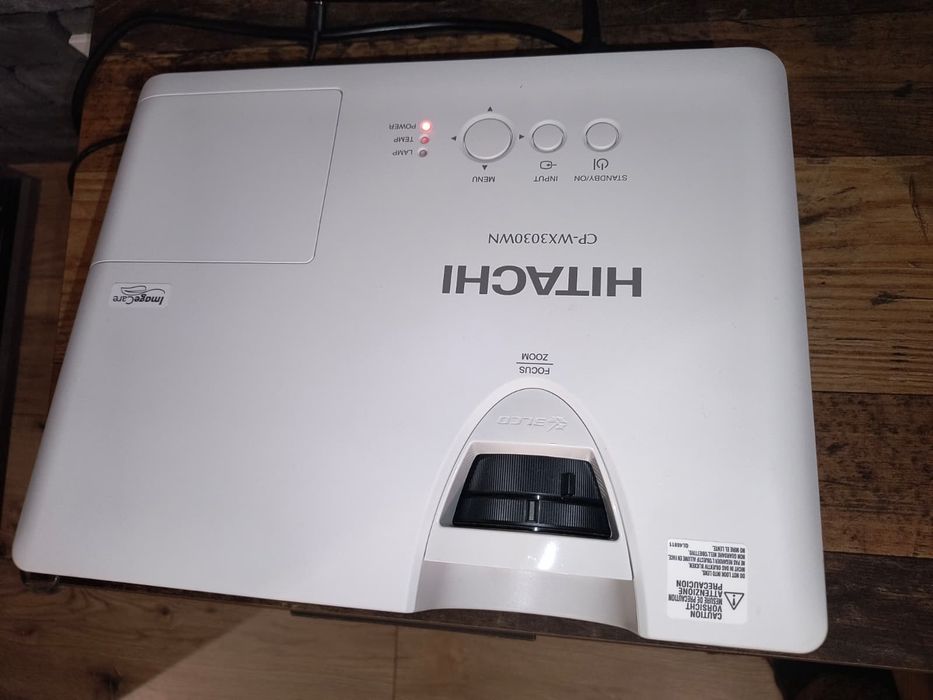 Projektor Hitachi CP WX3030WN