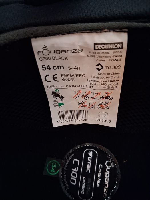 Toque de Equitação Fouganza C700 Black