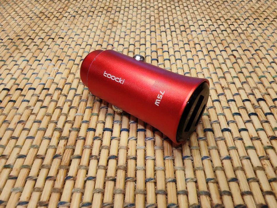 Быстрое автомобильное зарядное устройство Toocki 75w QC 4.0 и PD 3.0 PPS: 3,6-11V/5A