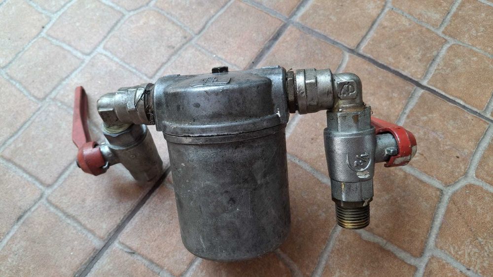 Filtro gasóleo com cartucho e torneiras de corte