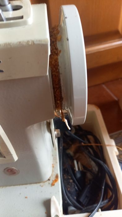 Máquina costura Merrit  Singer