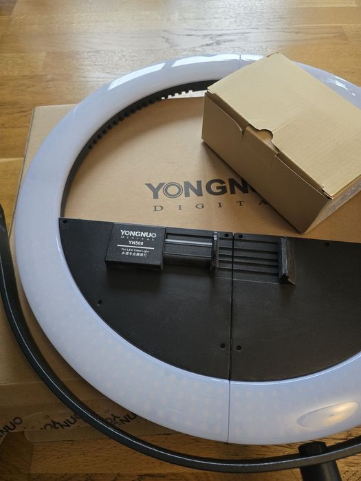 Lampa pierścieniowa LED Yongnuo YN508 - WB (3200 K - 5500 K)