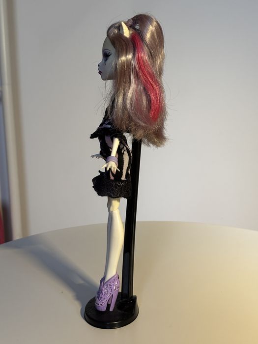 Monster High Catrine DeMew New Scaremester