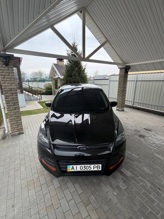 Кроссовер Ford Escape 2.5 duratec