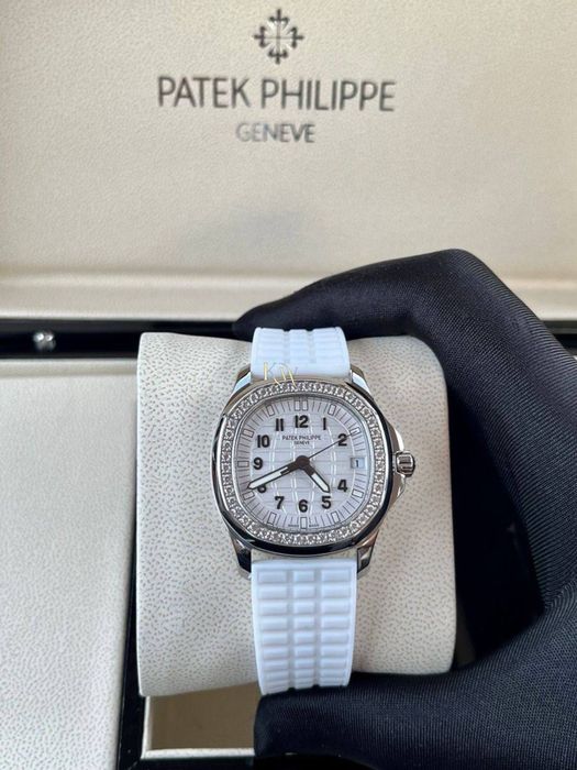 Patek Philippe Aquanaut Luce — Ref. 5267/200A