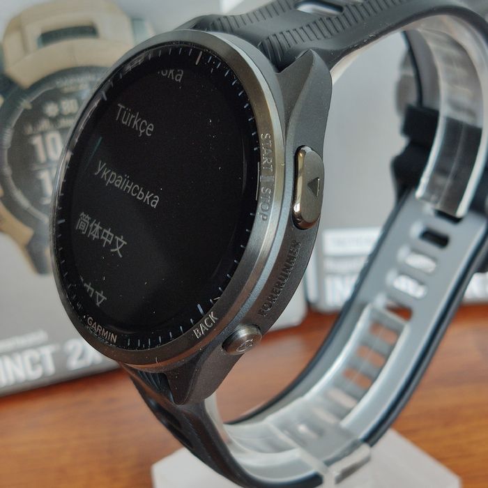 Garmin Forerunner 965 DLC Titanium Bezel 010-02809-10