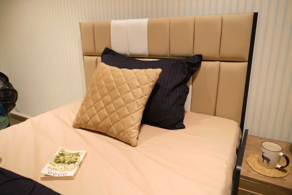 Conjunto Quarto Completo Solteiro Novo | Cama Roupeiro Cómoda Mesa