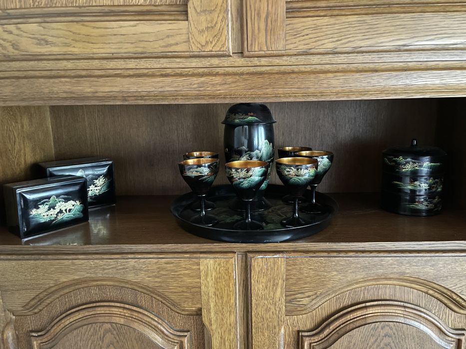 Japońska Laka Pełne Zestawy Negocjacja