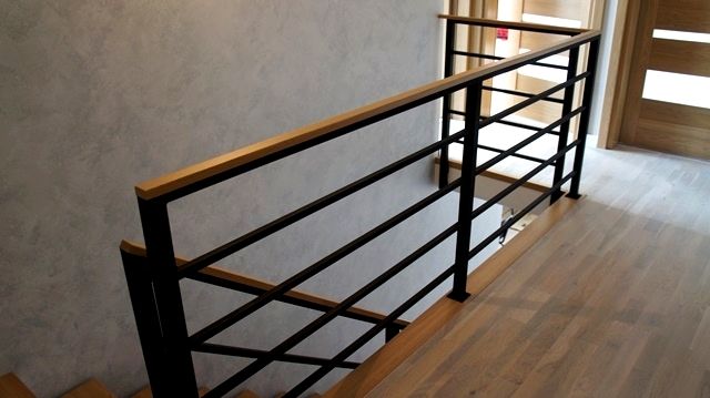 Balustrady wewnętrzne/ zewnętrzne/ nowoczesne/ balkony/ ogrodzenia