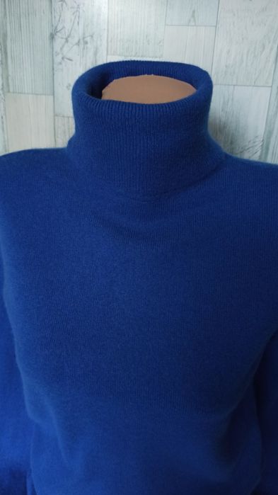 Кашемировая водолазка, свитер с высоким воротом от madeleine.