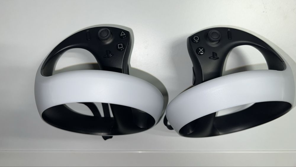 Ps VR2 w doskonałym stanie - prawie nowy.