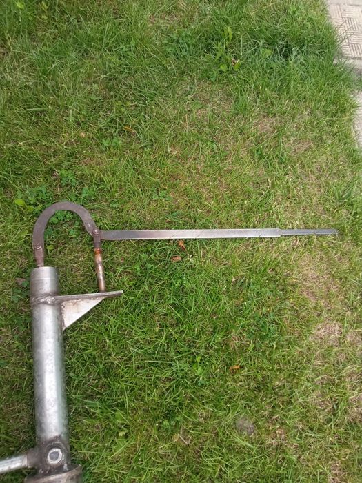 Ручний насос для скважини