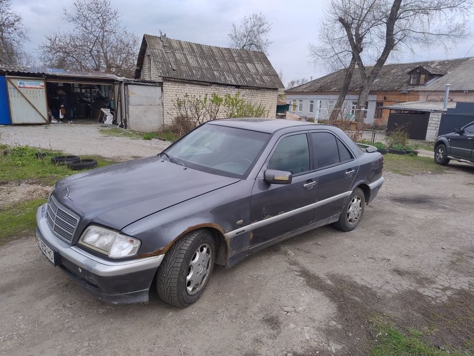 Mercedes c180 w202