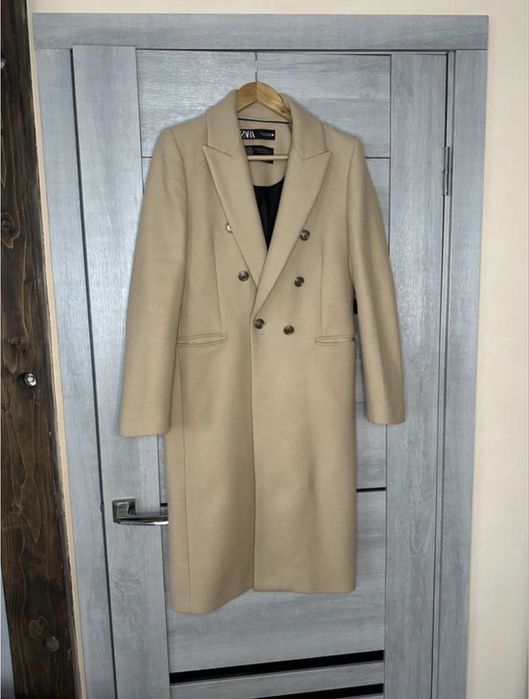 Вовняне пальто zara manteco двубортне приталене шерсть базове бежевий