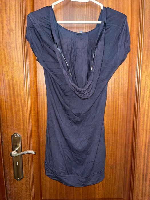 Tshirt longa com capuz da Decatlhon64575356920579121