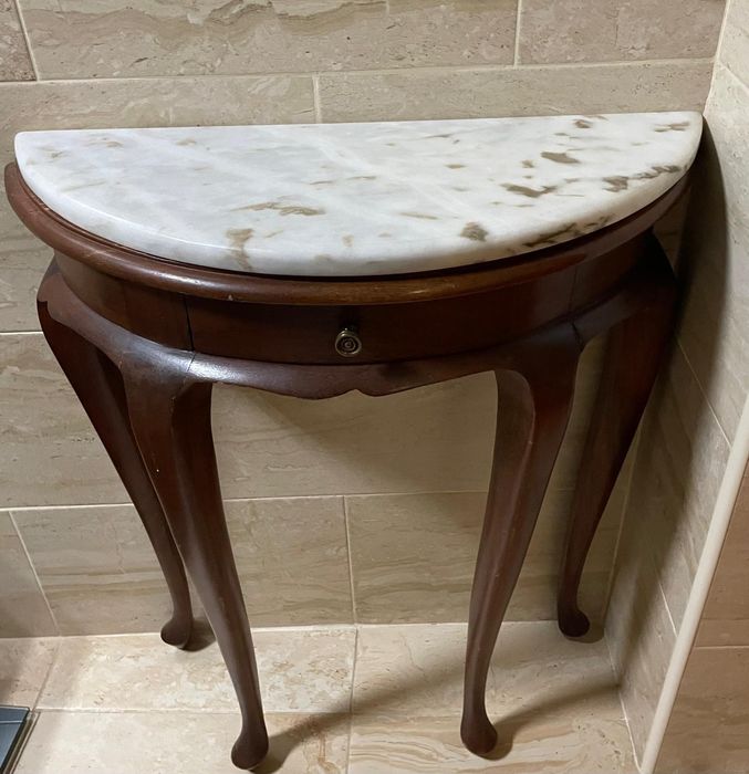 Mesa madeira tampo marmore